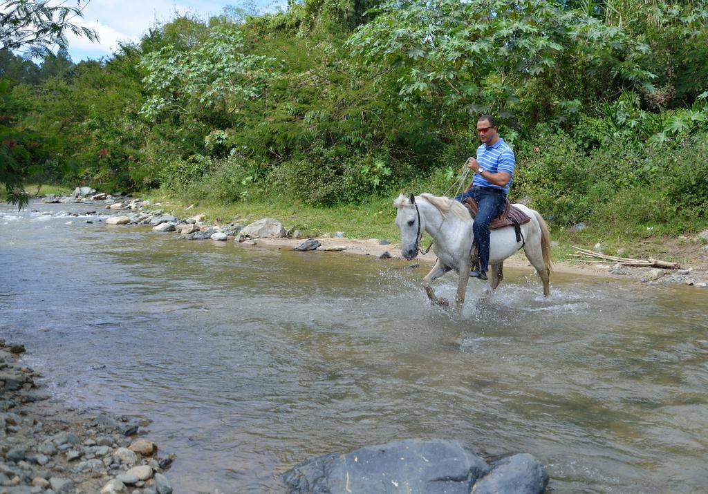 فندق Rancho Baiguate جاراباكو المظهر الخارجي الصورة